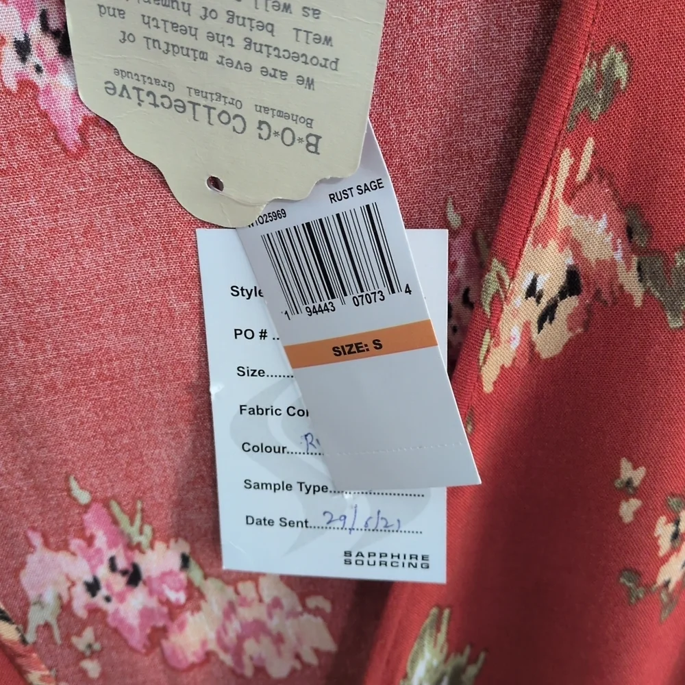 NWT Lottie & Holly tie front crop top in floral print Light Weight Ruffled - Picture 4 of 6